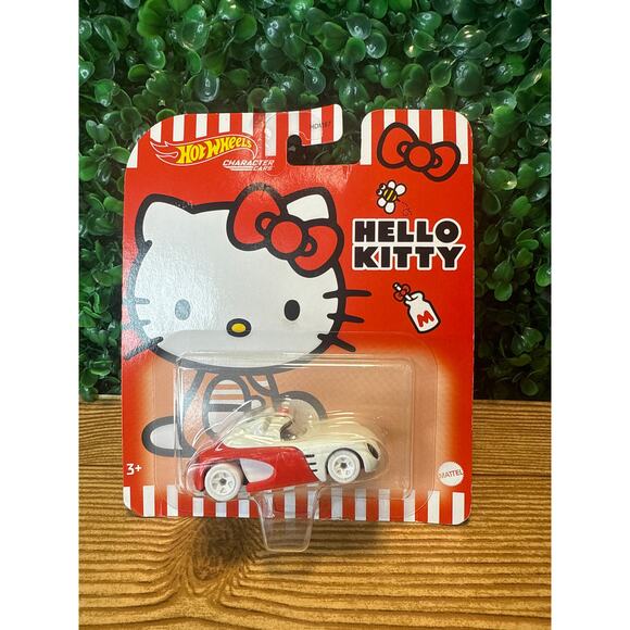 Hot Wheels 2021 Character Cars HELLO KITTY-Sanrio RED White Diecast Car NIP 1/64 - Picture 1 of 8